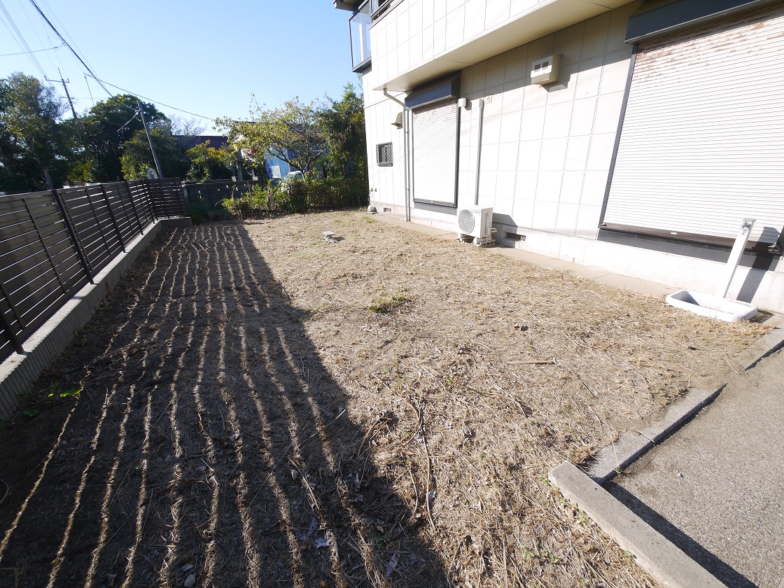 広々カースペースも可能なゆとりの敷地です