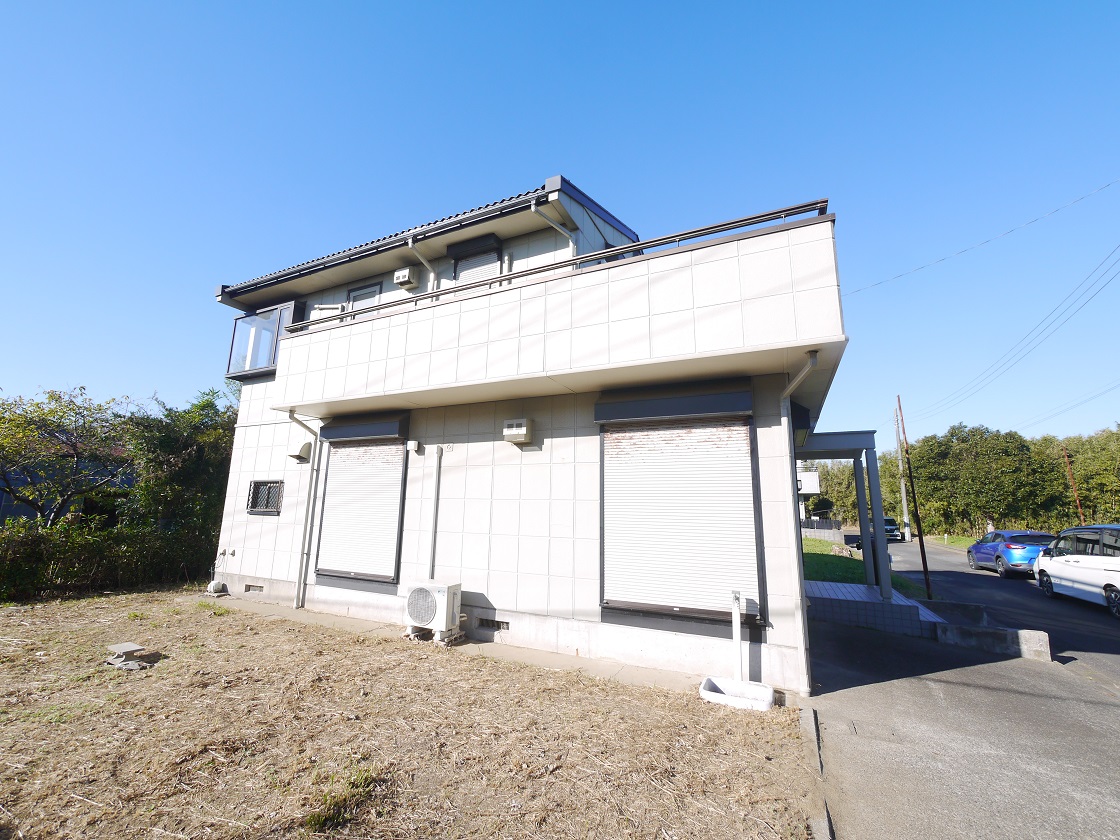 太陽の恵みを感じる温もりあふれる住まい