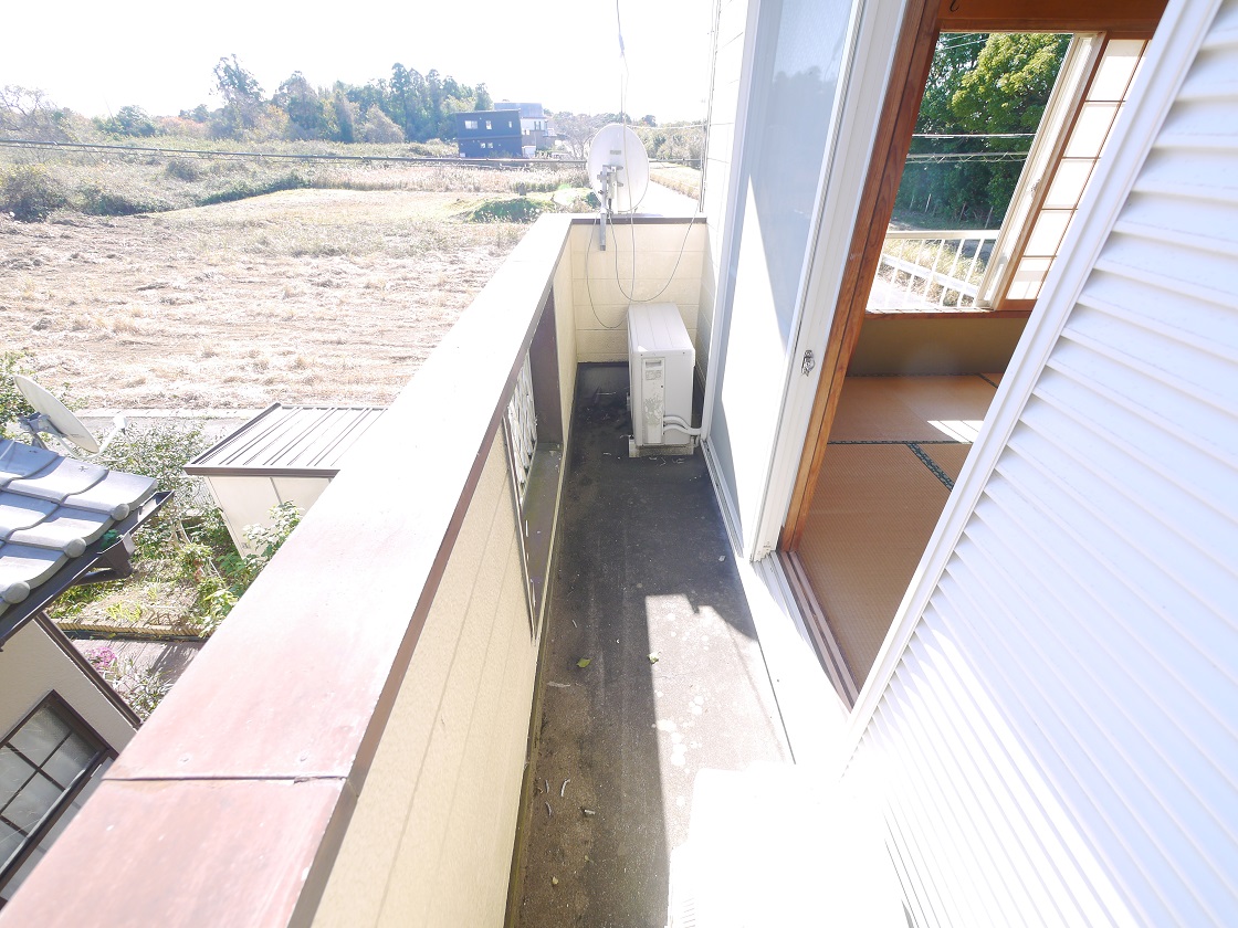 バルコニーで毎日のお洗濯もラクラク快適です