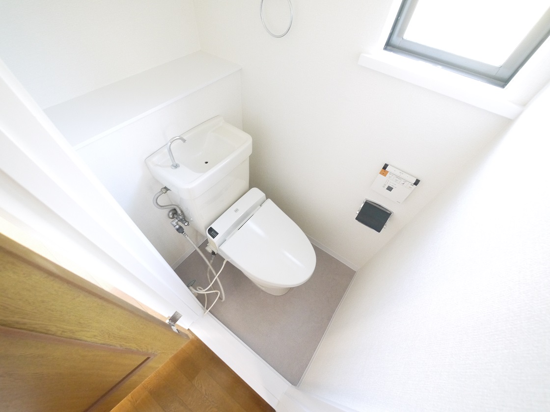 トイレはスッキリ快適ウォシュレット