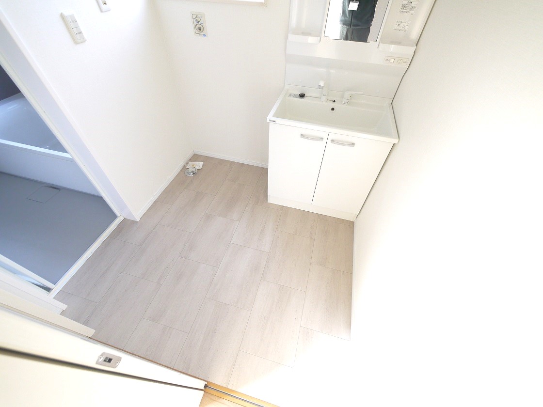 上質な洗面空間がゆとりの時間を演出します