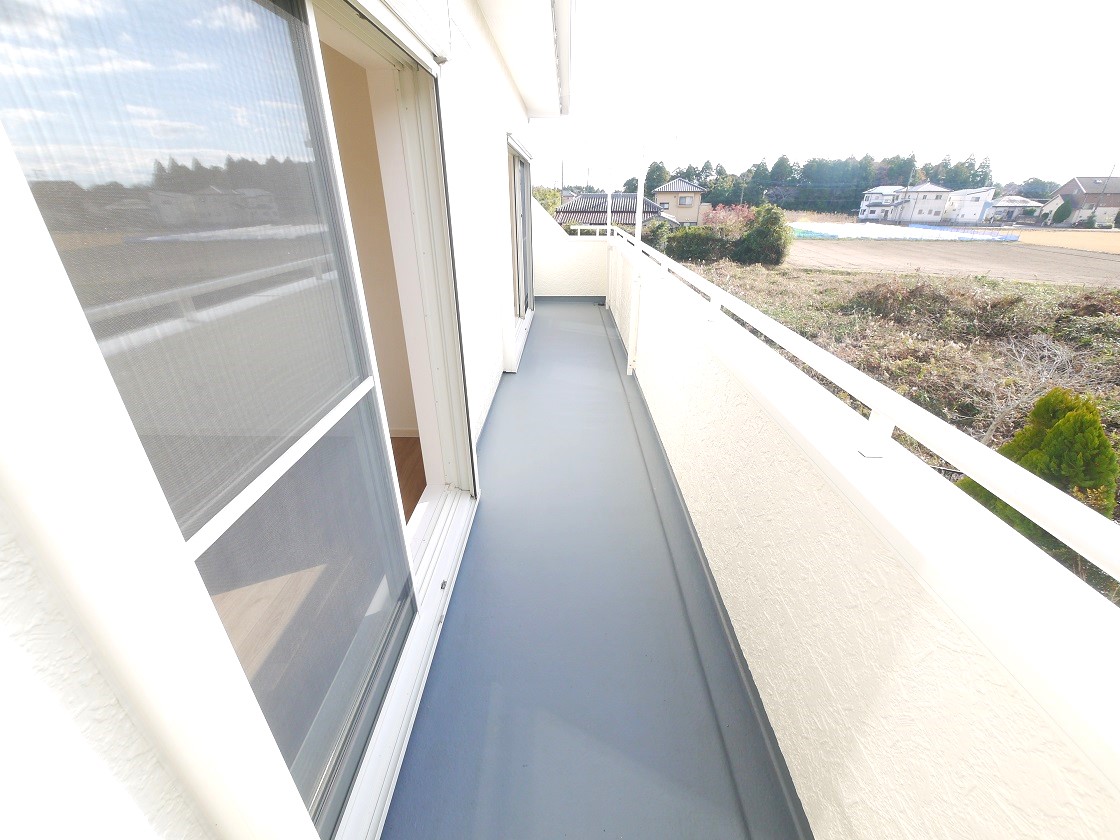 バルコニーで毎日のお洗濯もラクラク快適です