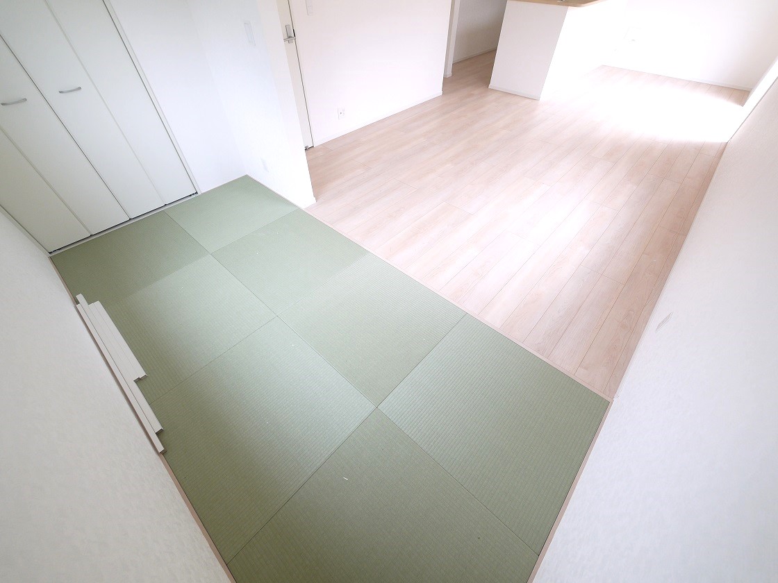 畳コーナーはおしゃれな空間 家の中にメリハリが生まれスタイリッシュです