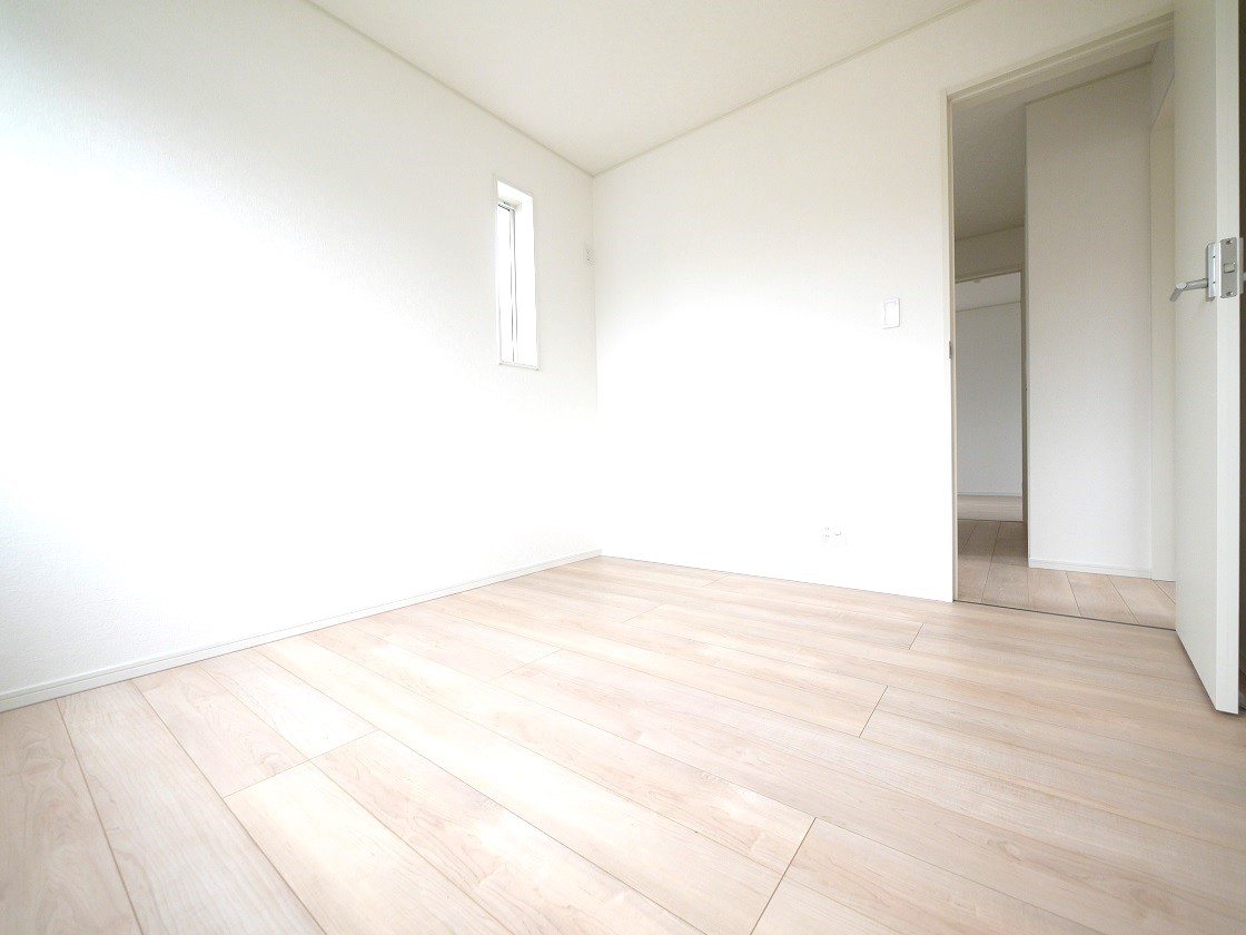 2F洋室5.2帖です