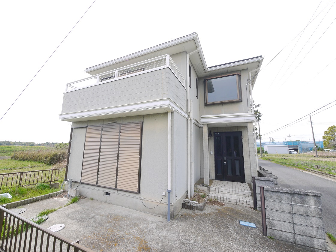 心休まる寛ぎのひと時がゆったりと流れてゆく住まい
