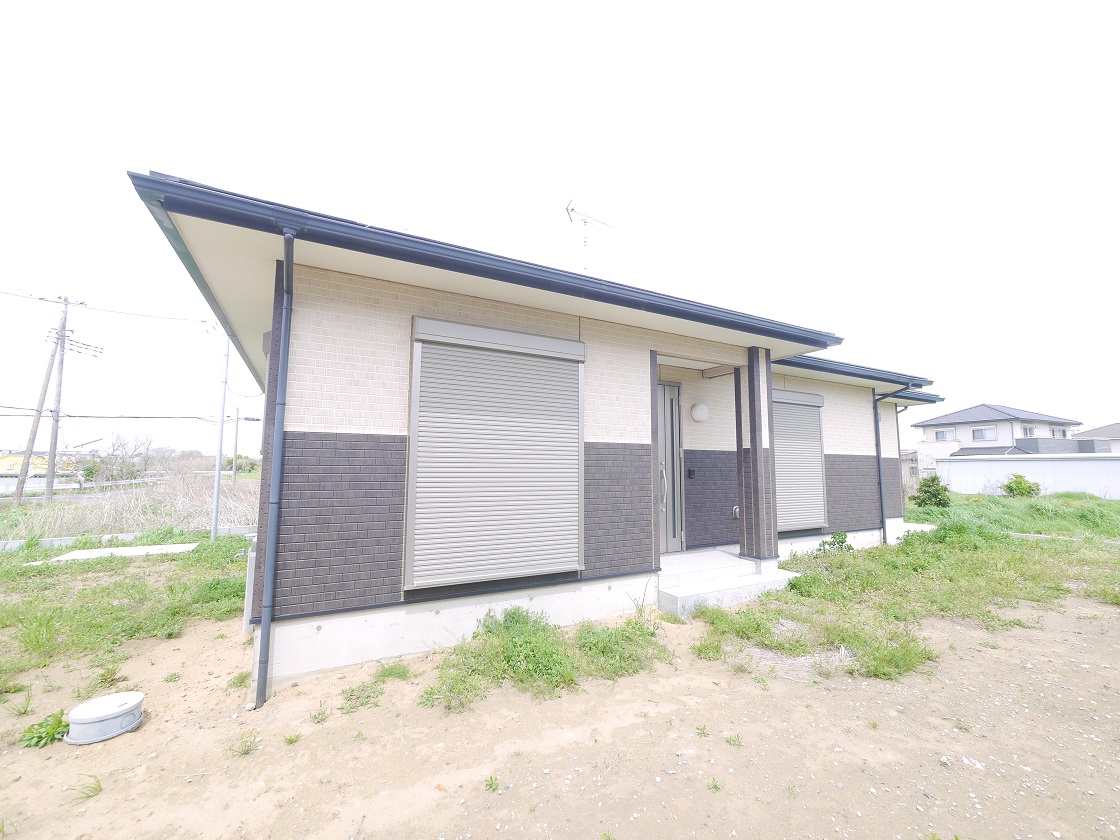 たっぷりの陽光と心地よい風が舞い込む住まい