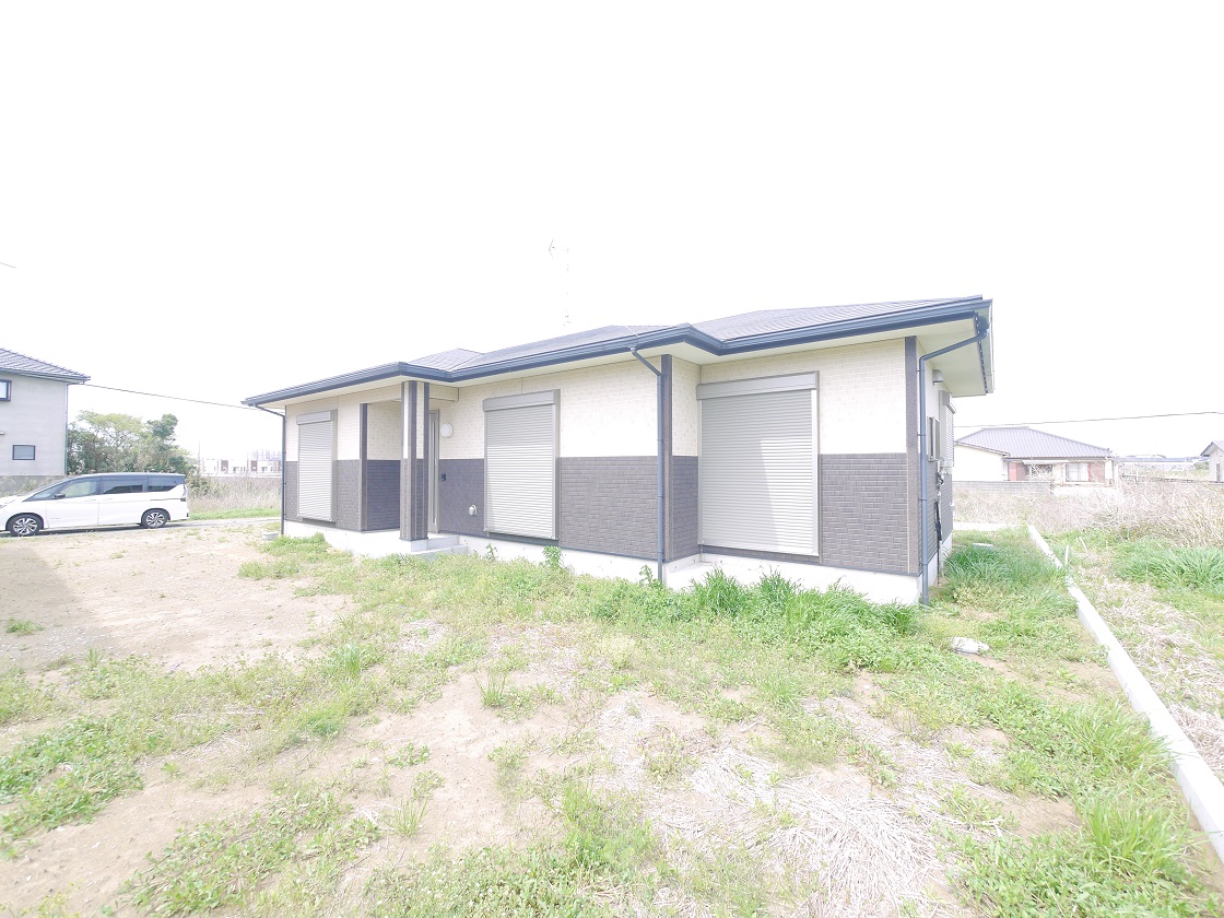 まぶしい陽光が差し込む住まい