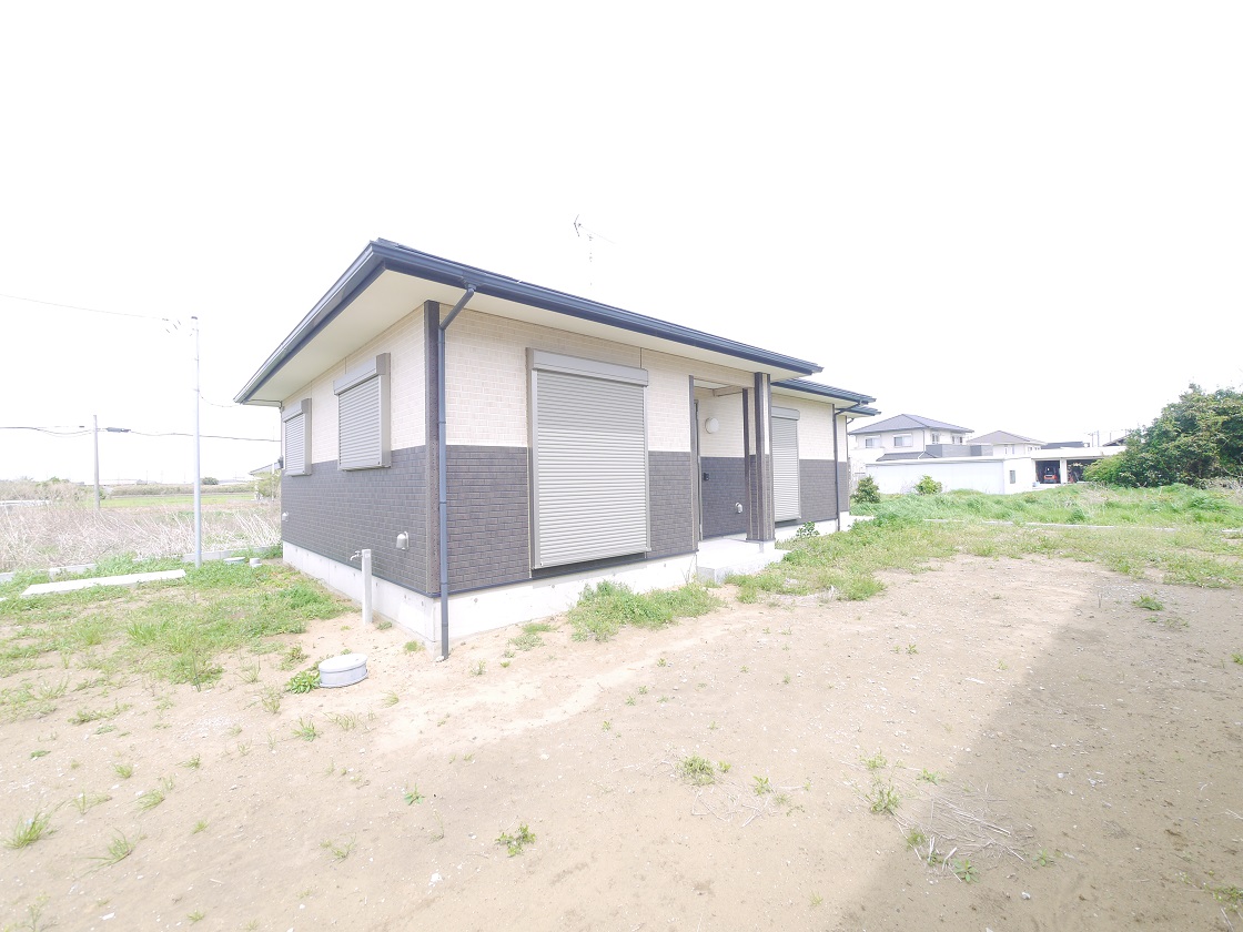 おだやかな日差しのもと豊かなひと時を家族と共に暮らす平屋住宅