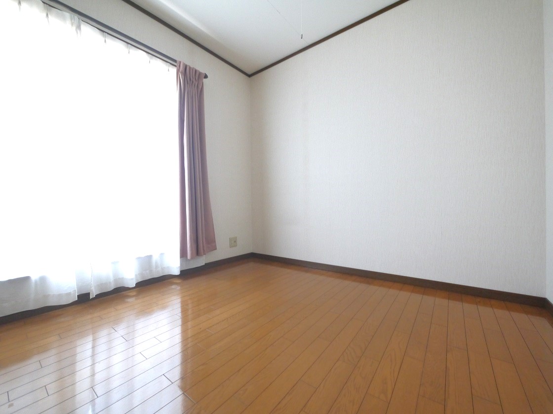 4LDKだから、子ども部屋もしっかり確保。自分だけの空間が嬉しい 2F洋室5.5帖です