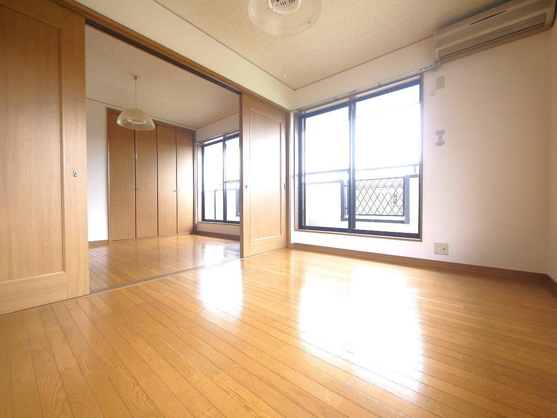 6帖の洋室と続き間の開放感溢れる設計です