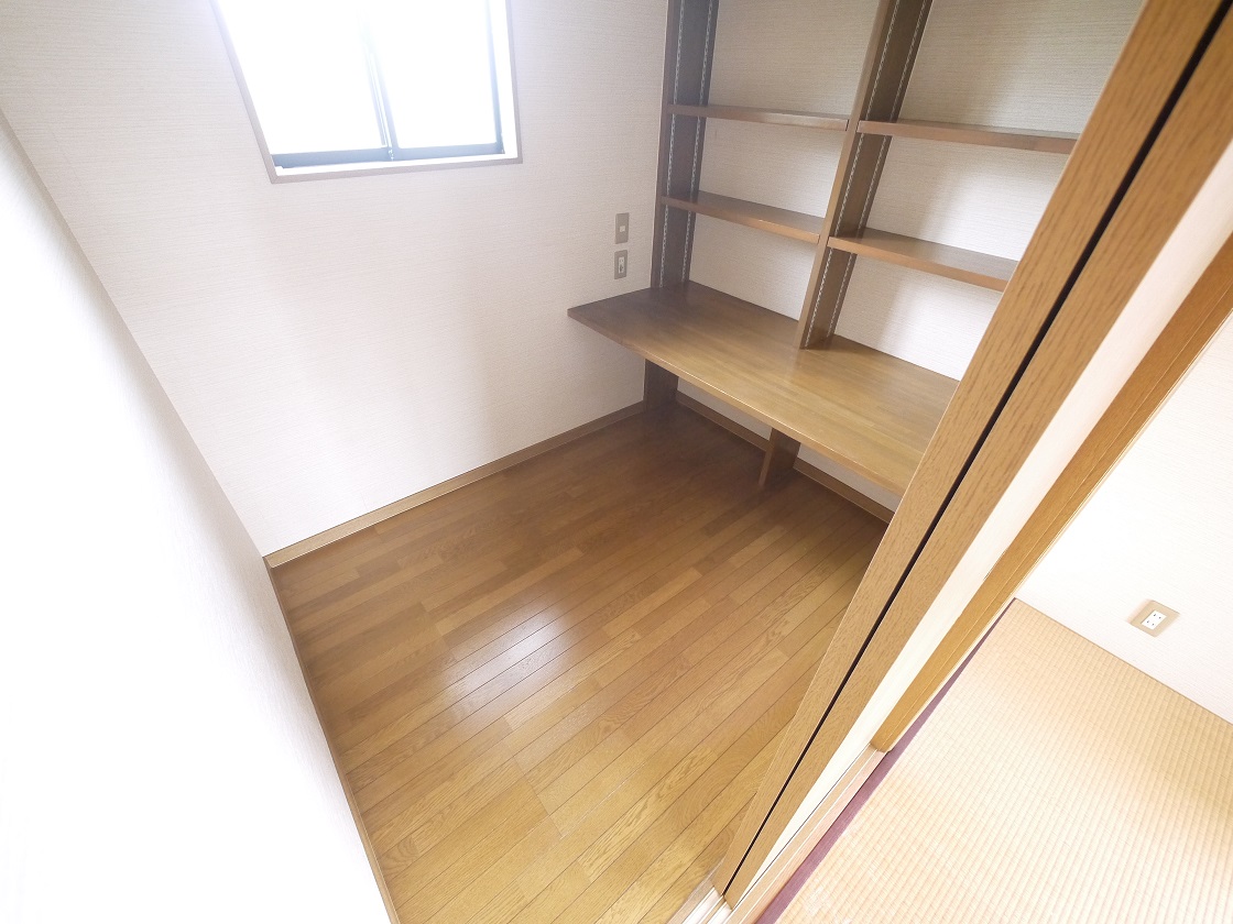 2.5帖のテレワークルームは趣味の部屋としても活用できます