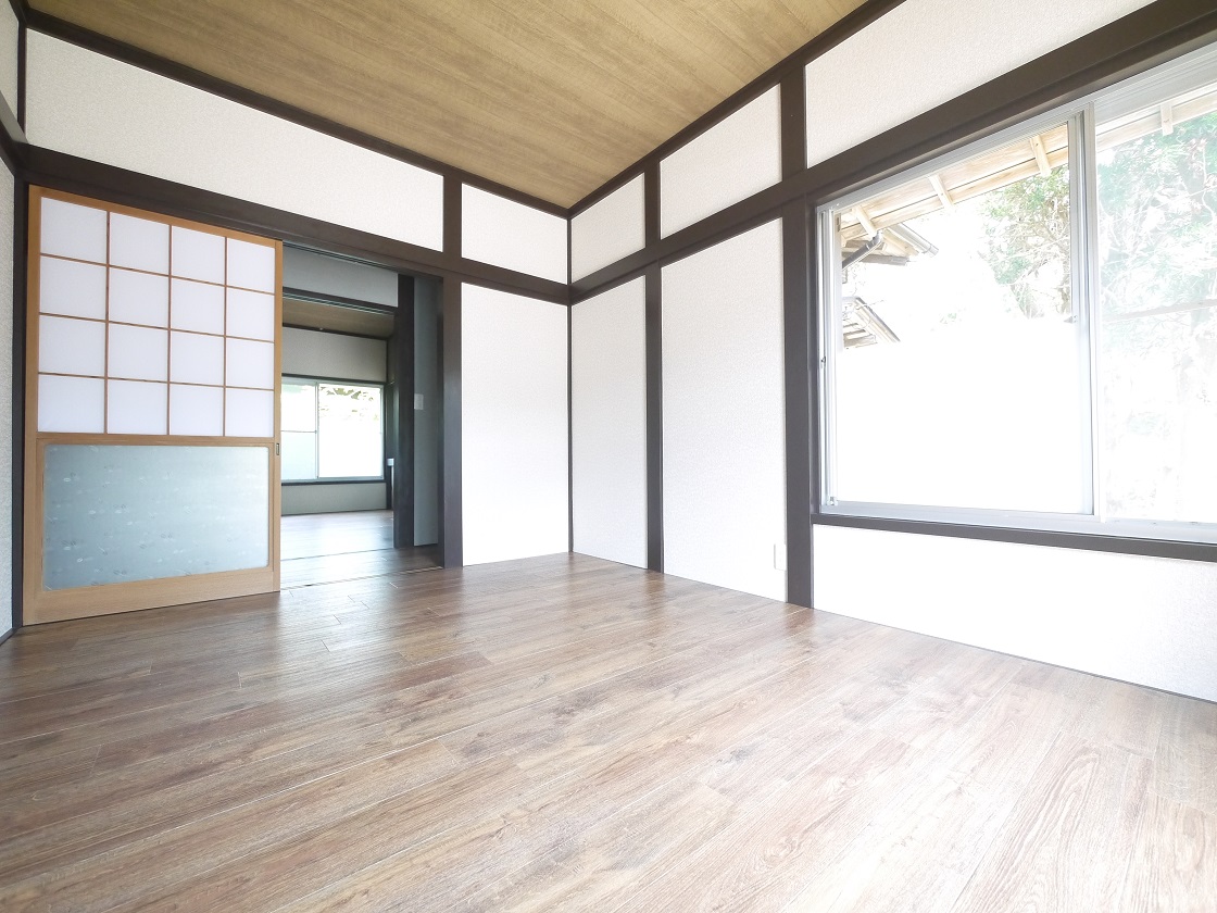 洋室6帖です