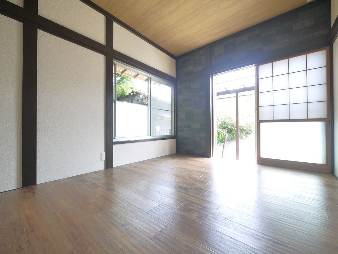 洋室6帖です