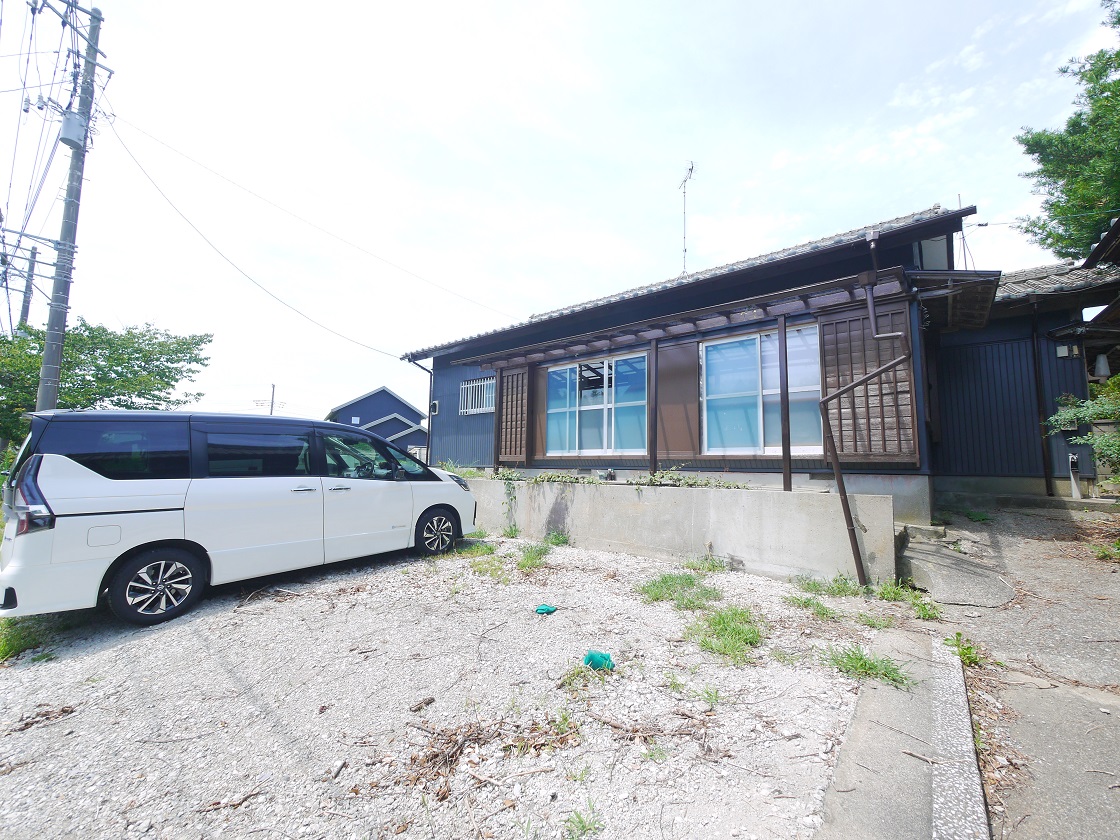 たっぷりの陽光と心地よい風が舞い込む住まい
