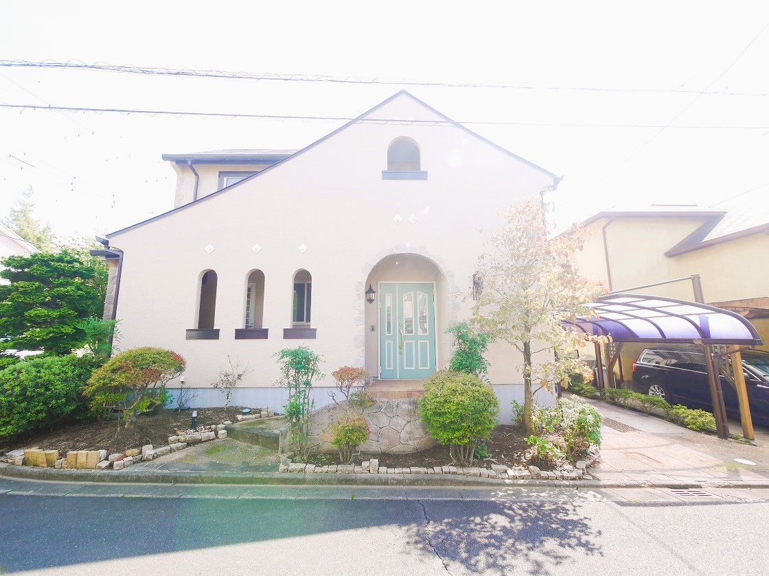 落ち着いた住宅地内で快適な生活を実現してみませんか
