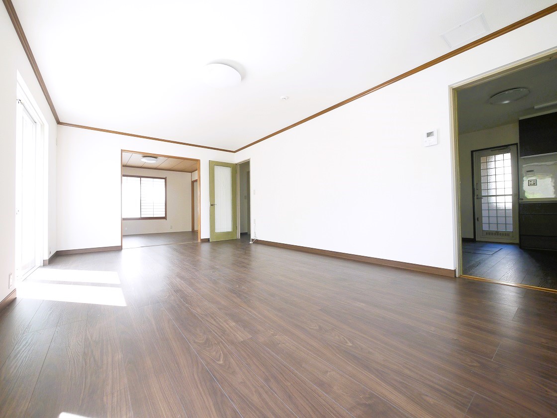 洋室と続き間の開放感溢れる設計です